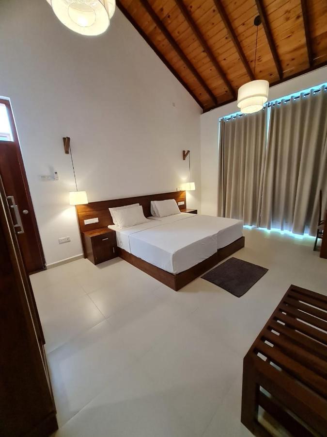 Siri Tropical Retreat Villa Hikkaduwa Exteriör bild