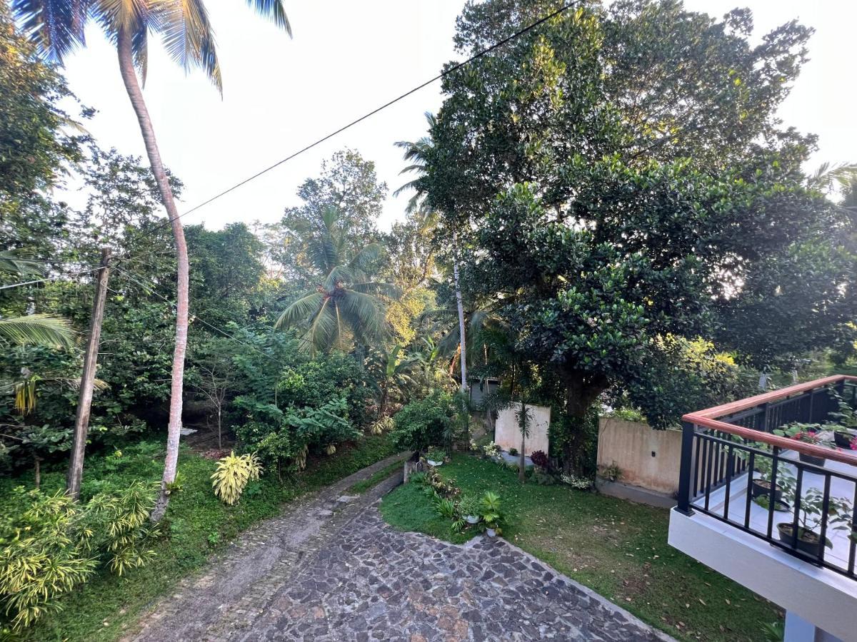 Siri Tropical Retreat Villa Hikkaduwa Exteriör bild